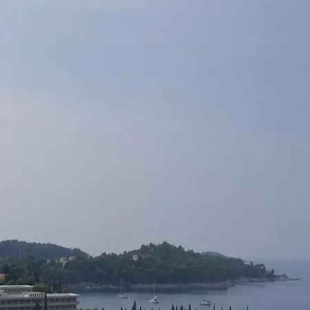 Dolce - Two Bedroom With Balcony And Sea View Apartman
