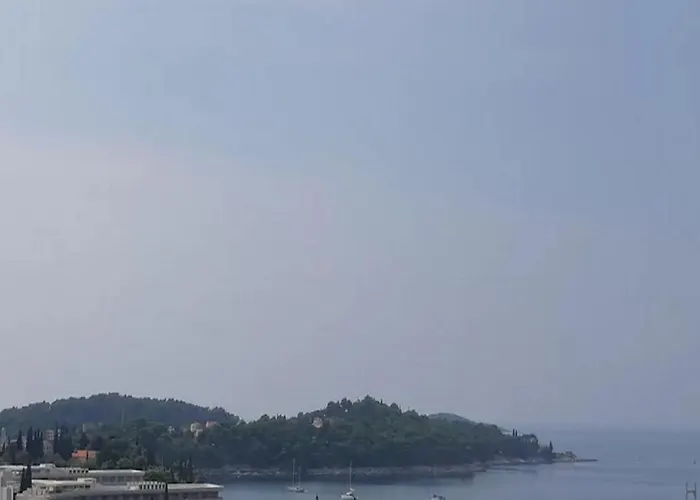 Dolce - Two Bedroom With Balcony And Sea View Appartamento