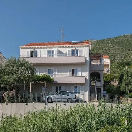 Dolce - Two Bedroom With Balcony And Sea View Cavtat